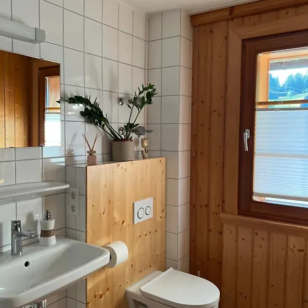 Große Gemütliche In Schwarzwaldhof Apartamento *